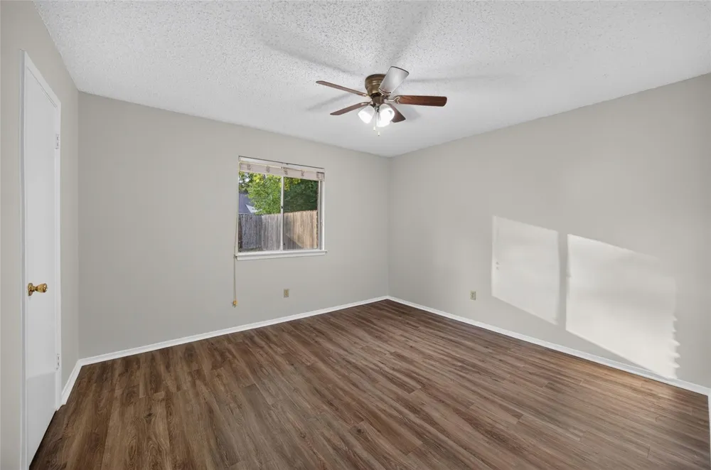 922 Comstock Springs Drive Katy, TX 77450