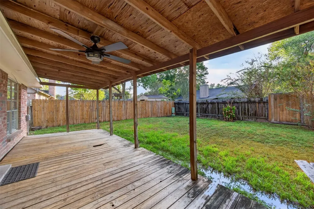 922 Comstock Springs Drive Katy, TX 77450