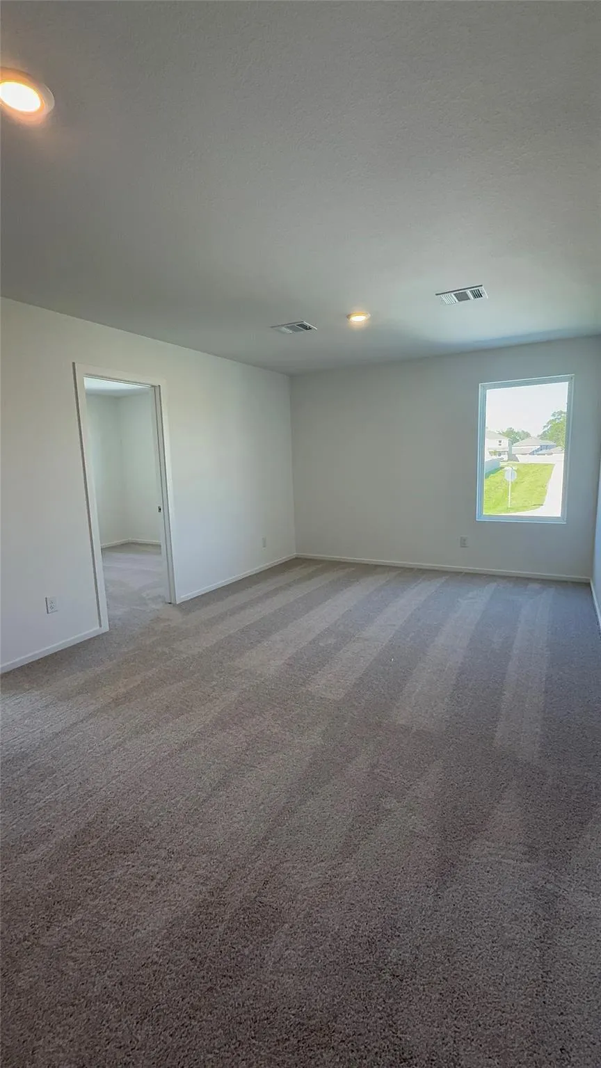 16262 Bergara Bend Drive New Caney, TX 77357
