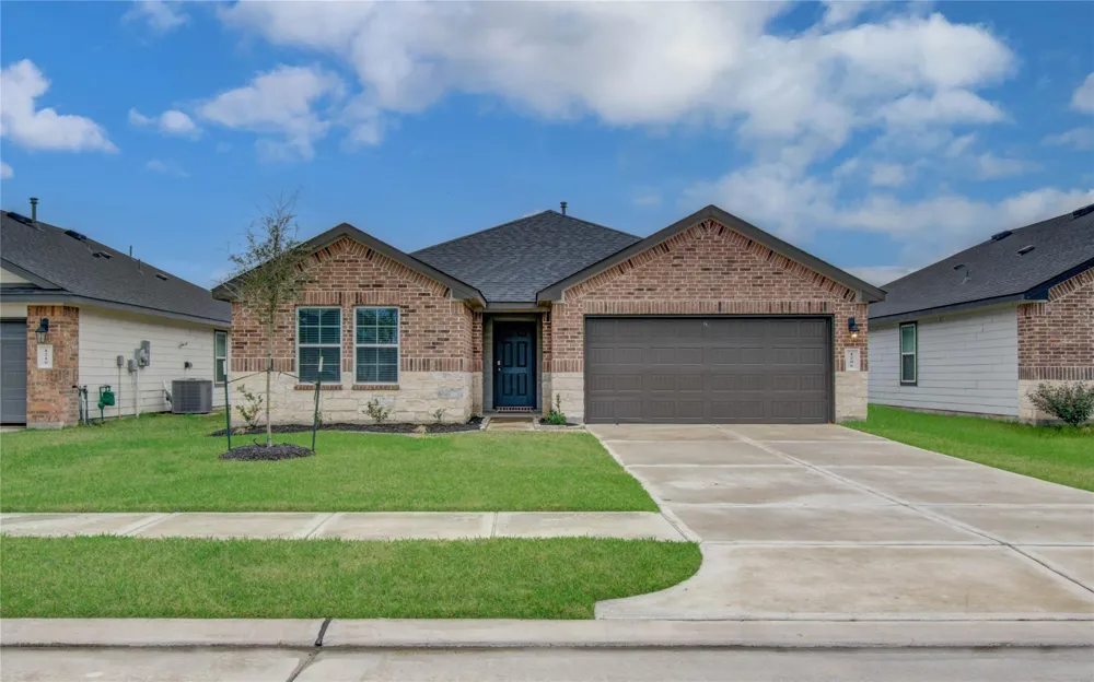 1206 Cattle Chute Court Rosharon, TX 77583