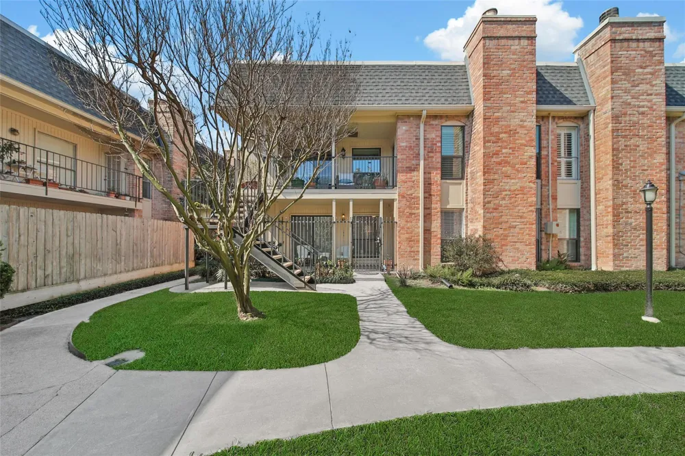 1601 S Shepherd Drive #170 Houston, TX 77019