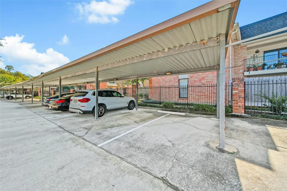 1601 S Shepherd Drive #170 Houston, TX 77019