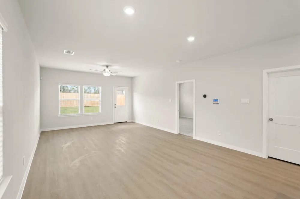 113 Rising Cedar Lane Hockley, TX 77447