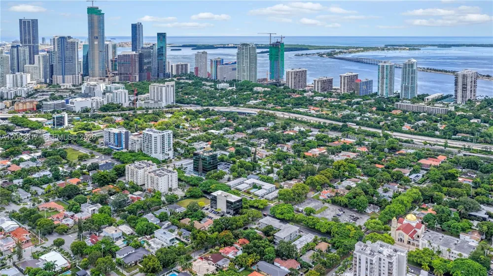 2300 SW 3rd Ave #12A Miami, FL 33129