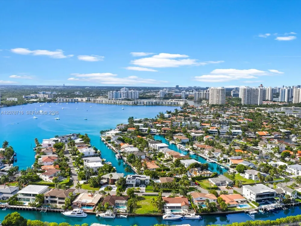 3030 NE 164th St North Miami Beach, FL 33160