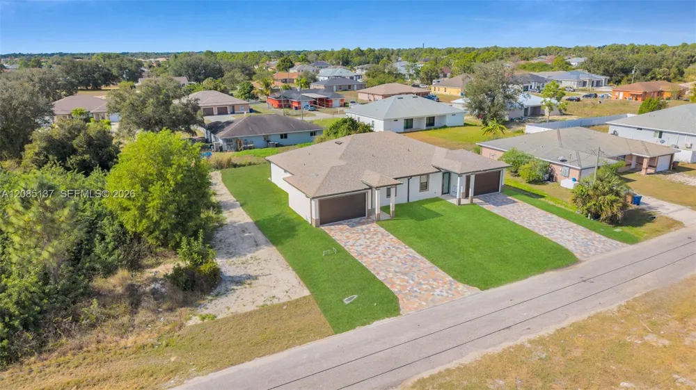 330 Gordon Ave #330 Lehigh Acres, FL 33973