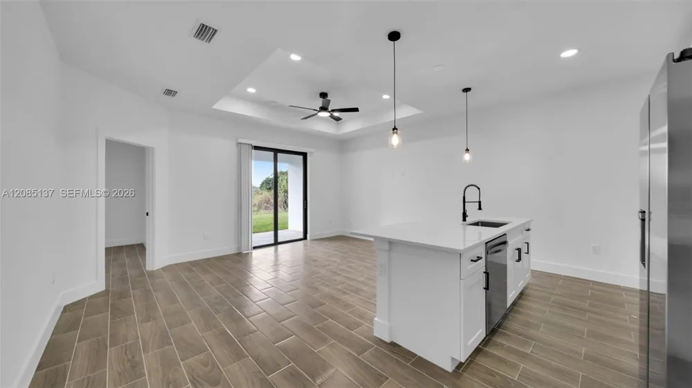 330 Gordon Ave #330 Lehigh Acres, FL 33973