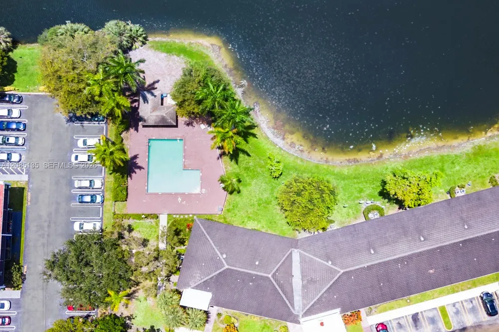 2930 Forest Hills Blvd #B108 Coral Springs, FL 33065