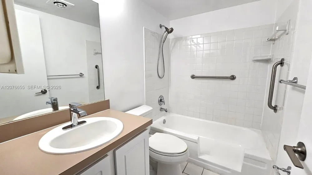 4034 Exeter B #4034 Boca Raton, FL 33434