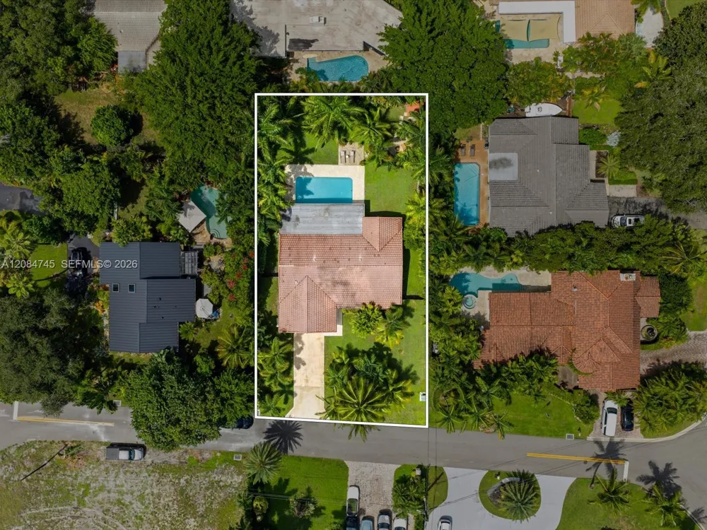 731 NW 4th Ct Boca Raton, FL 33432
