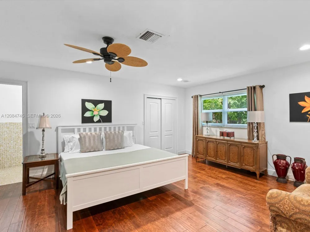 731 NW 4th Ct Boca Raton, FL 33432