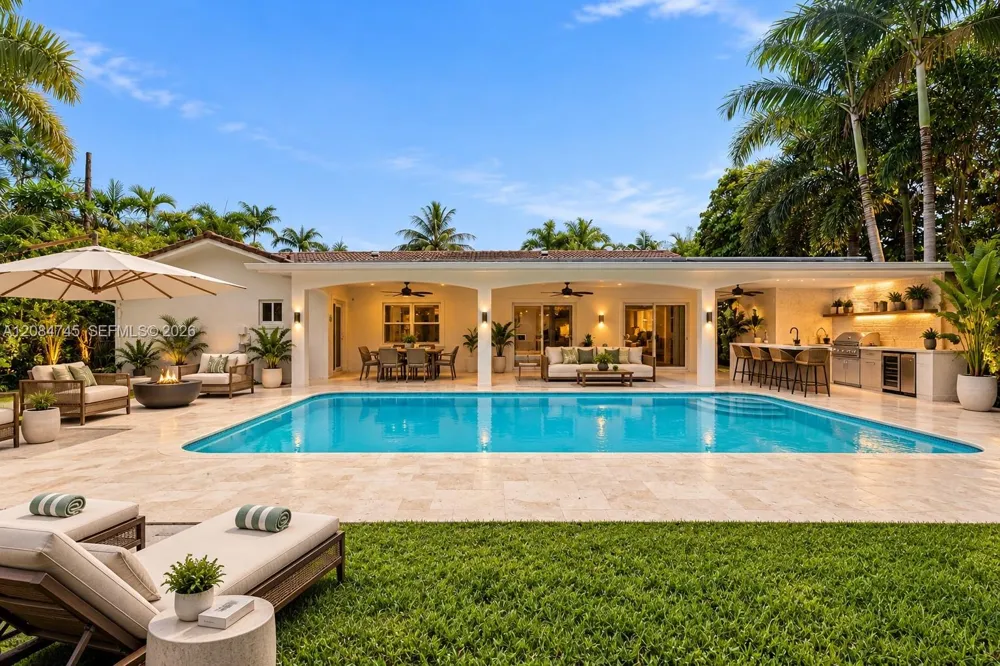 731 NW 4th Ct Boca Raton, FL 33432