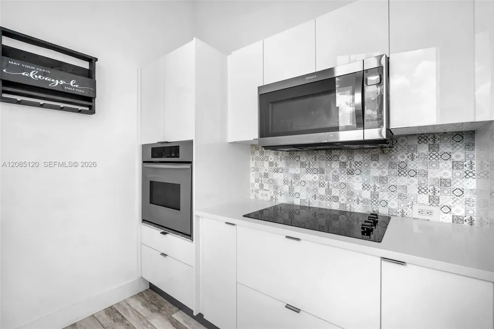 3029 NE 188th St #725 Aventura, FL 33180