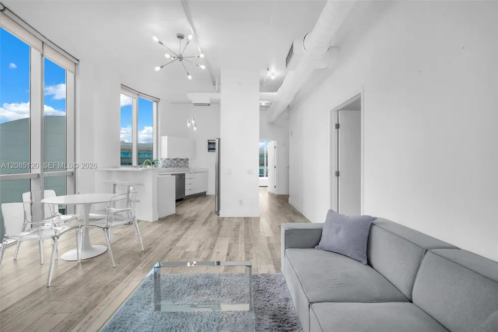 3029 NE 188th St #725 Aventura, FL 33180