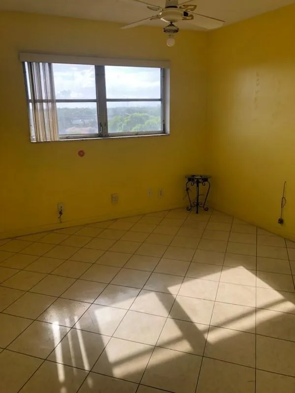 4751 NW 21st Street #618 Lauderhill, FL 33313