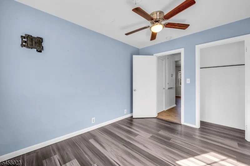 48 Elwood Ave Flemington, NJ 08822