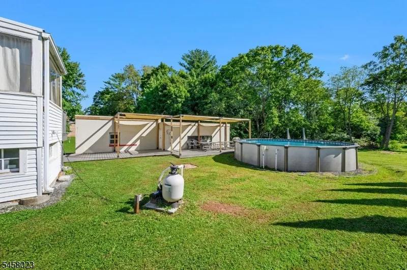 48 Elwood Ave Flemington, NJ 08822