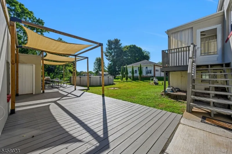 48 Elwood Ave Flemington, NJ 08822