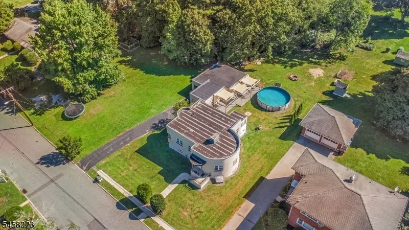 48 Elwood Ave Flemington, NJ 08822
