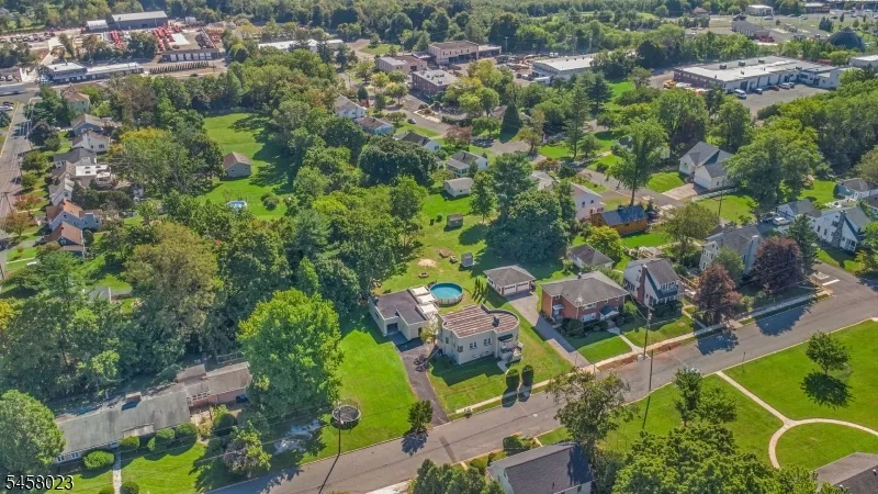48 Elwood Ave Flemington, NJ 08822