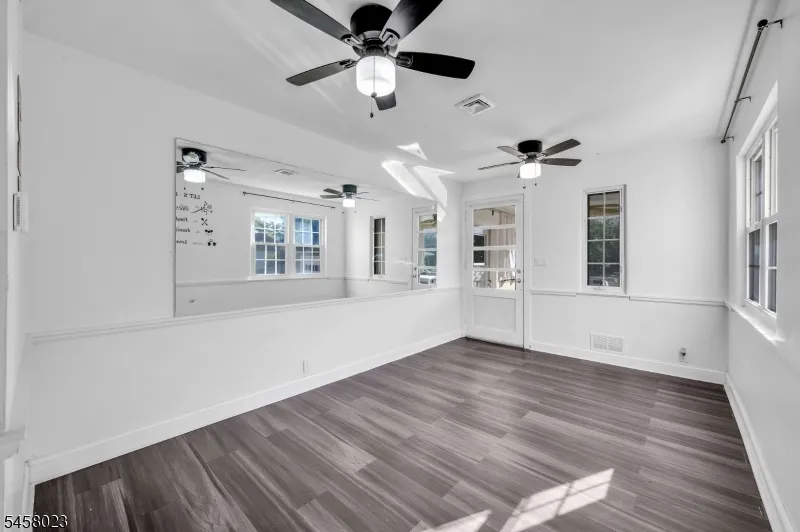48 Elwood Ave Flemington, NJ 08822