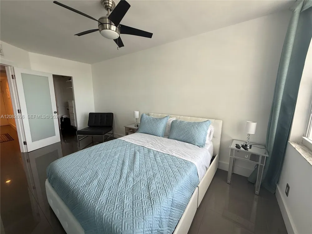 100 Lincoln Rd #1420 Miami Beach, FL 33139