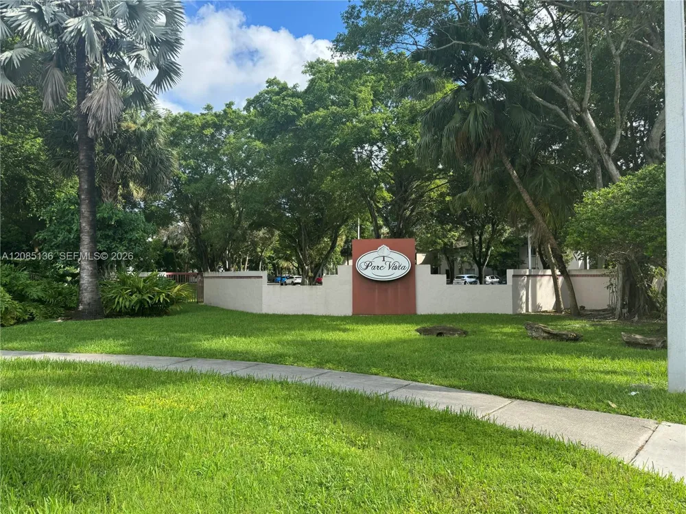 14035 SW 91st Ter #14035 Miami, FL 33186