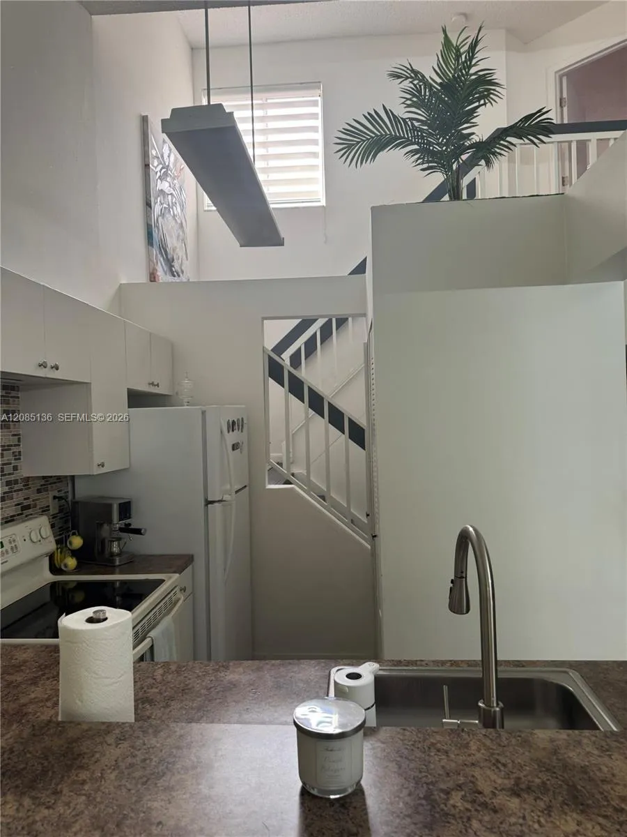 14035 SW 91st Ter #14035 Miami, FL 33186