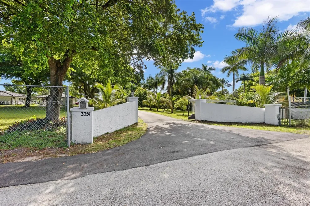 3351 SW 132nd Ave Miramar, FL 33027