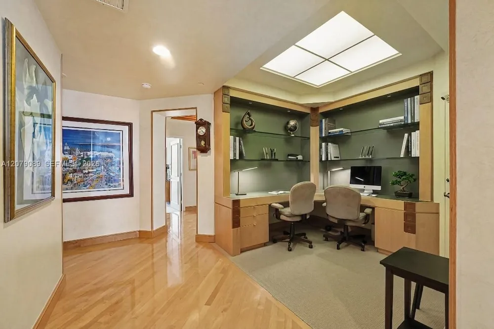 21150 Point Pl #3004 Aventura, FL 33180