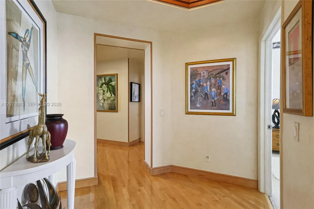 21150 Point Pl #3004 Aventura, FL 33180