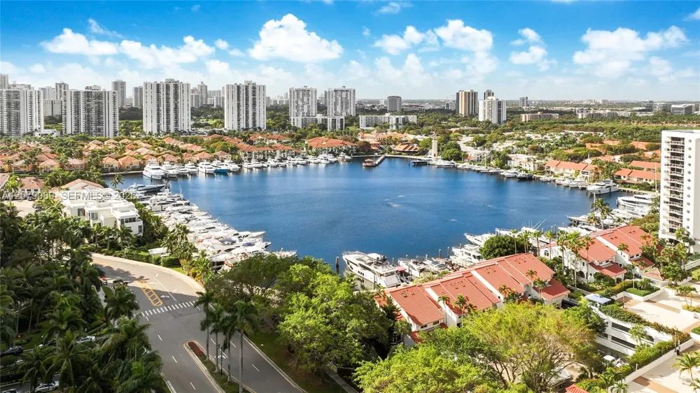 21150 Point Pl #3004 Aventura, FL 33180
