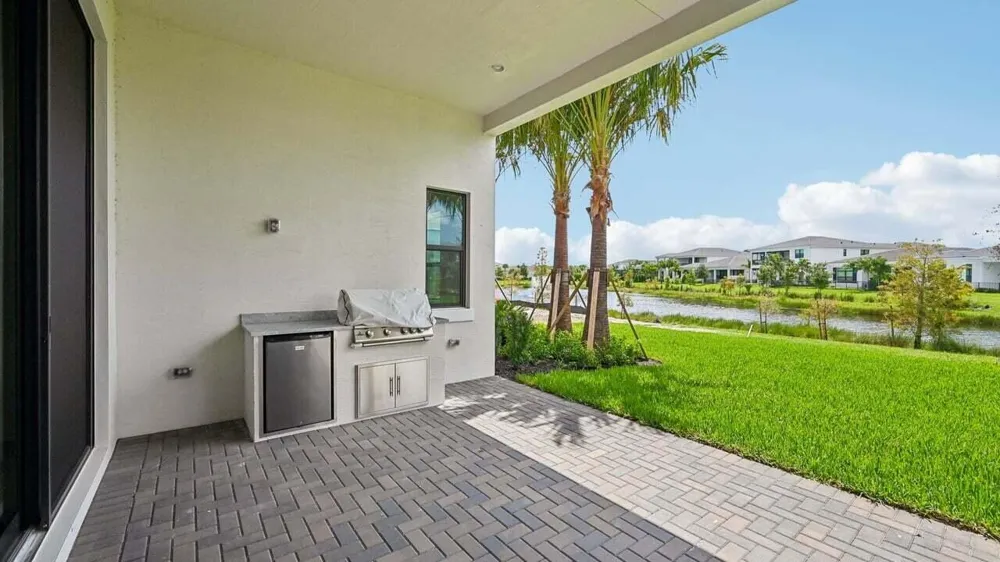 13267 ARTISAN CIRCLE Palm Beach Gardens, FL 33418