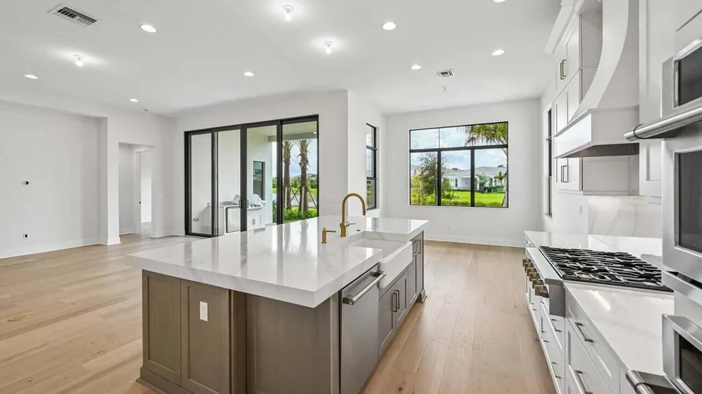13267 ARTISAN CIRCLE Palm Beach Gardens, FL 33418