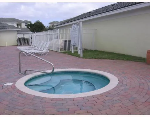 2080 GREENVIEW SHORES BOULEVARD #420 Wellington, FL 33414