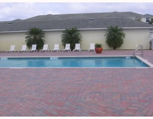 2080 GREENVIEW SHORES BOULEVARD #420 Wellington, FL 33414