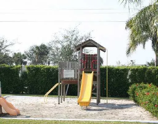 2080 GREENVIEW SHORES BOULEVARD #420 Wellington, FL 33414
