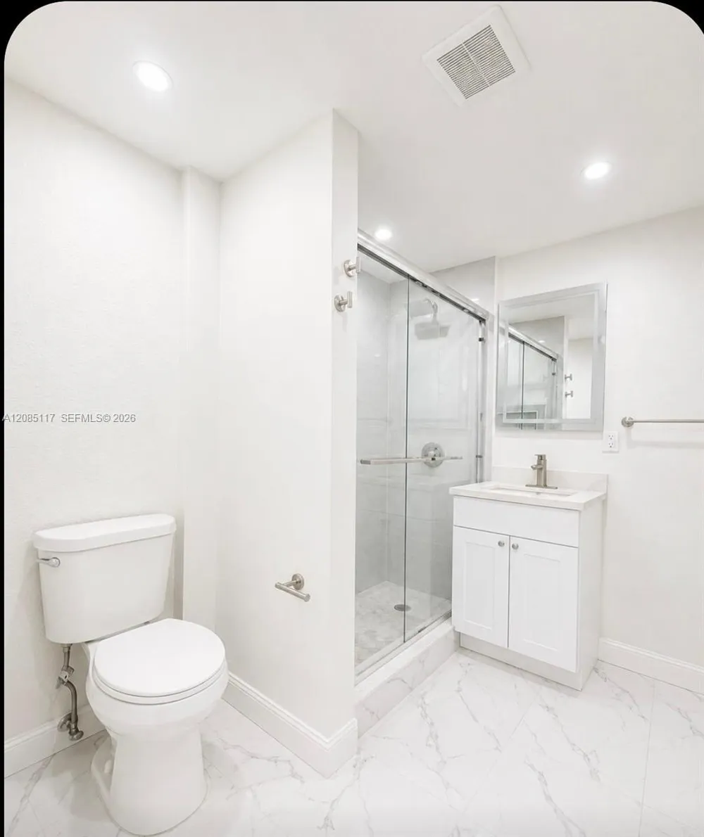600 NW 108th St #2 Miami, FL 33168