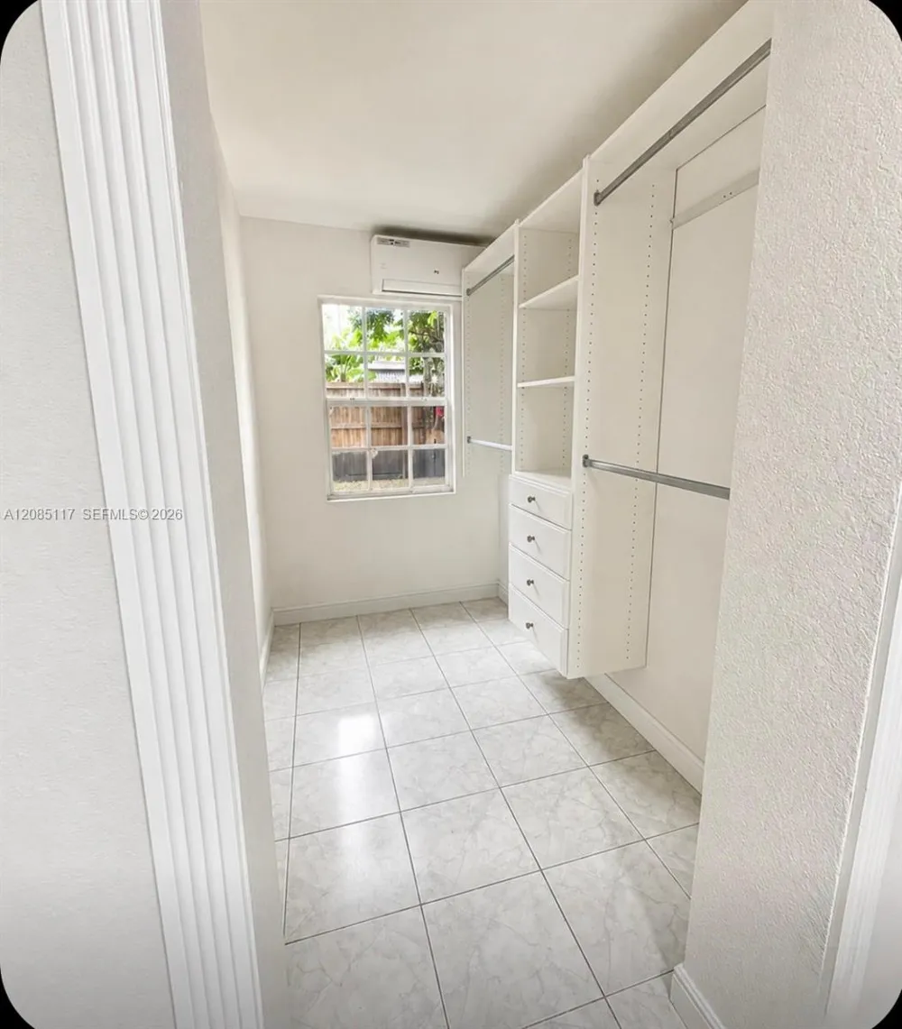 600 NW 108th St #2 Miami, FL 33168