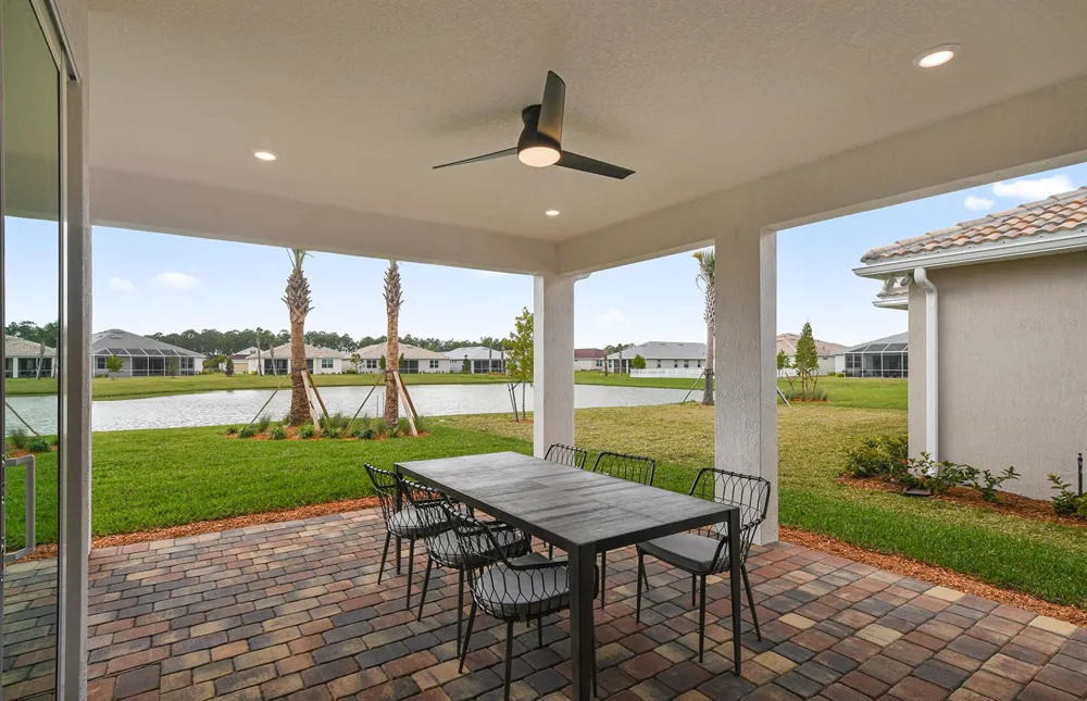 10441 SW HIGHPOINTE DRIVE #260 Renown Stuart, FL 34997
