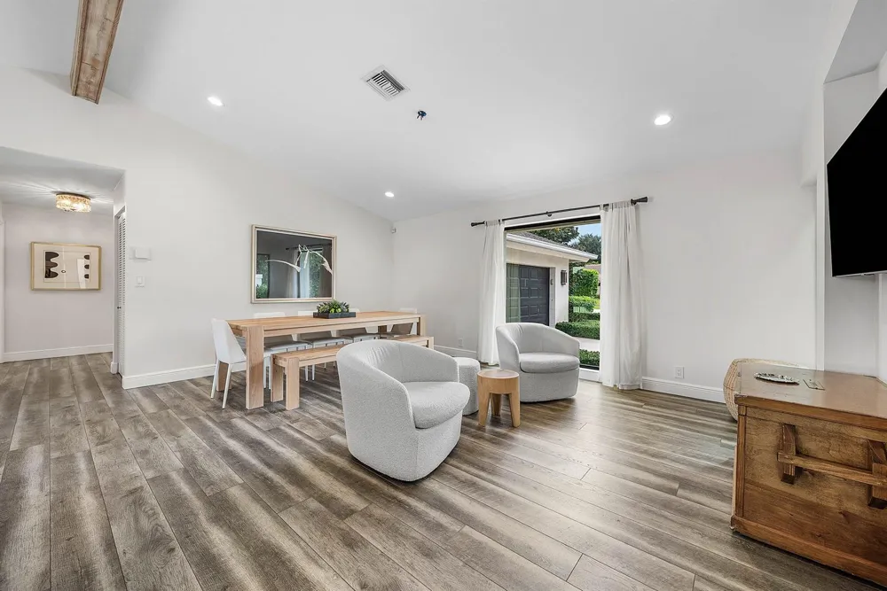 1860 Lynton Circle Wellington, FL 33414