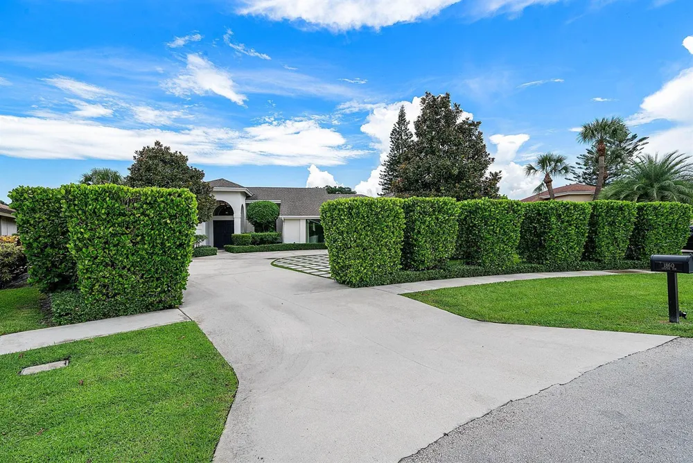 1860 Lynton Circle Wellington, FL 33414