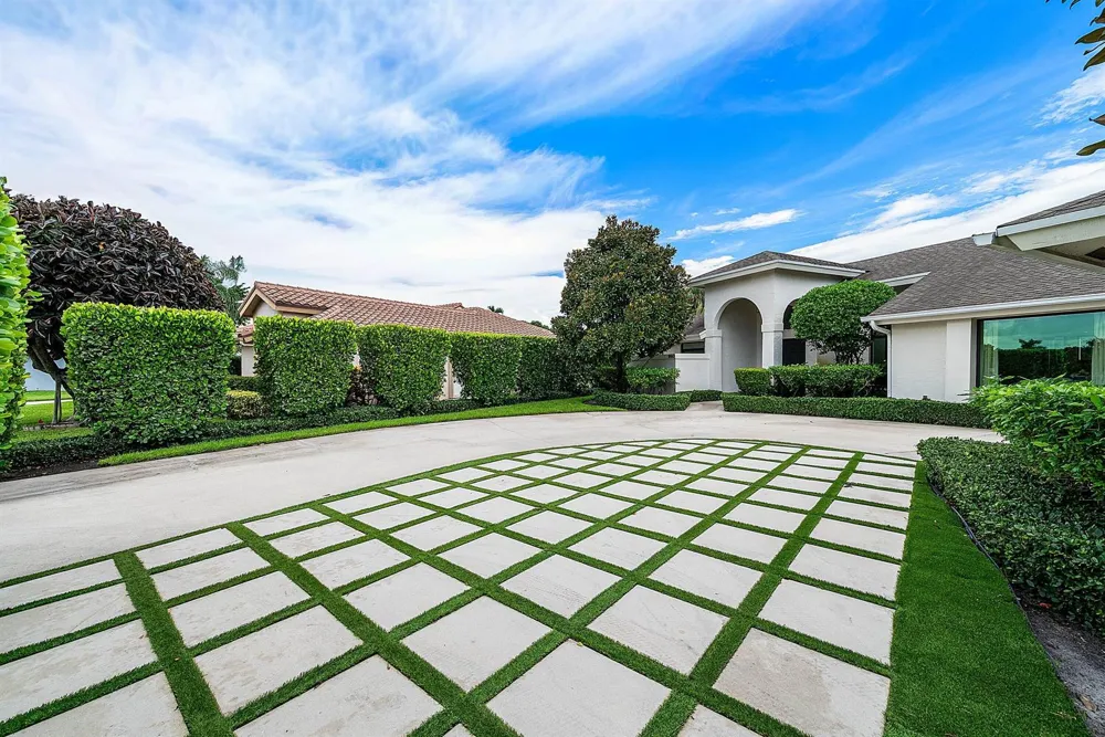 1860 Lynton Circle Wellington, FL 33414