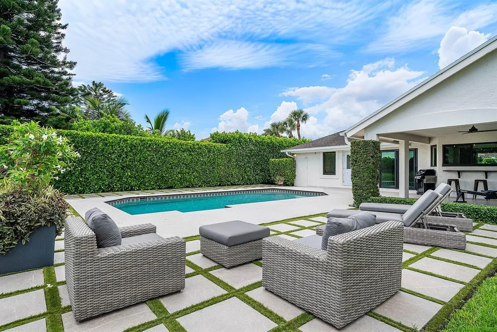 1860 Lynton Circle Wellington, FL 33414