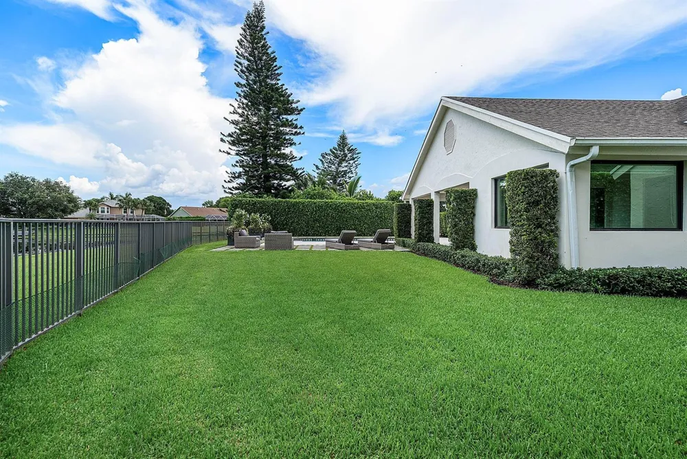 1860 Lynton Circle Wellington, FL 33414