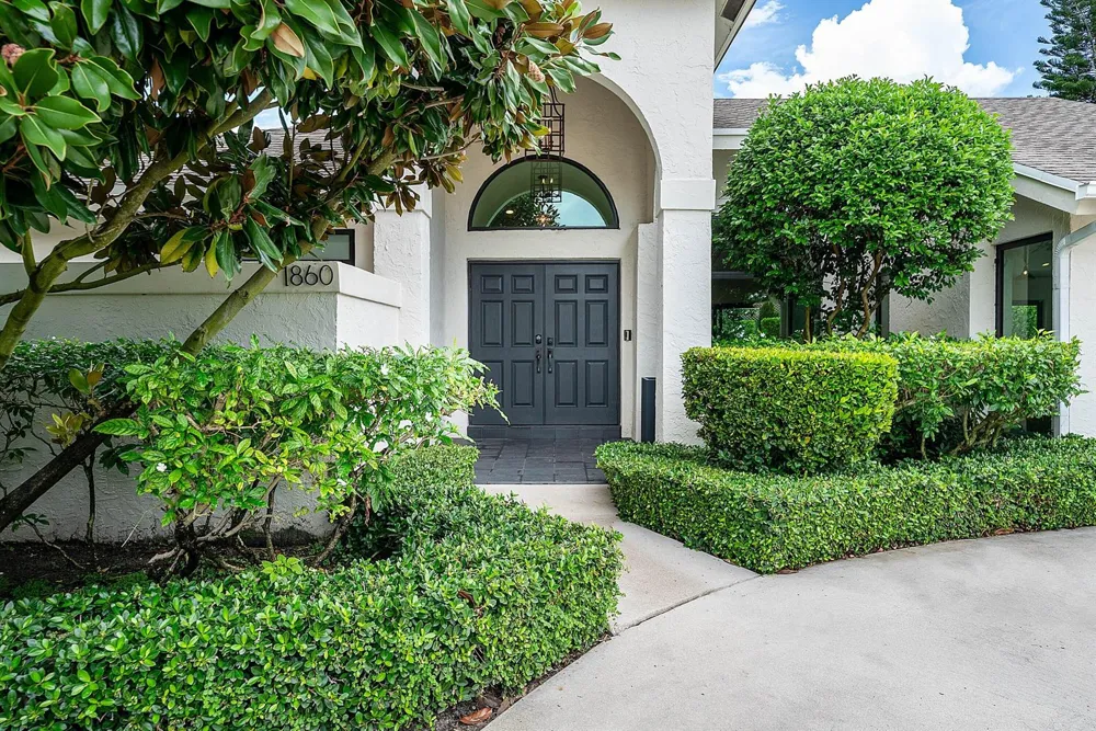 1860 Lynton Circle Wellington, FL 33414