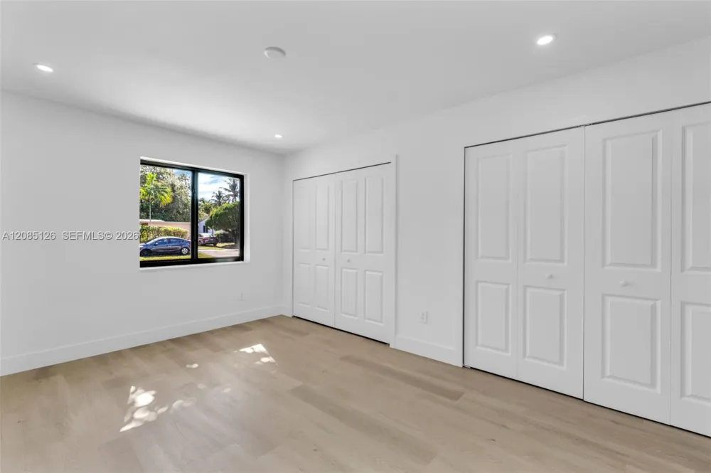 1597 NE 143rd St #1595 North Miami, FL 33161