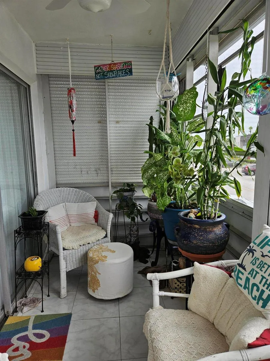 224 Burgundy E Delray Beach, FL 33484