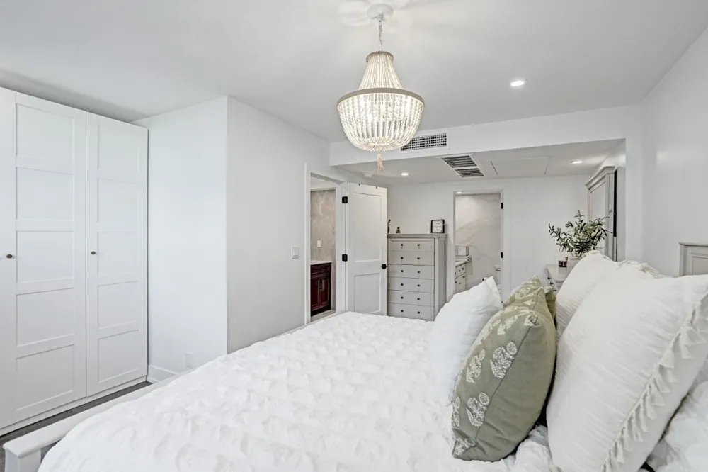 4250 GALT OCEAN DRIVE #9M Fort Lauderdale, FL 33308