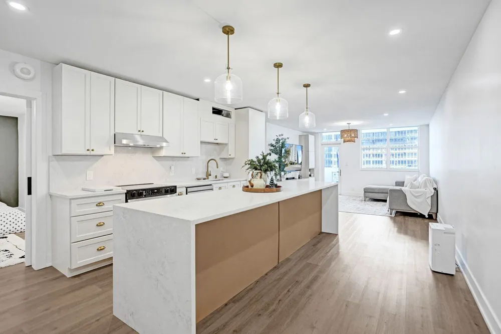 4250 GALT OCEAN DRIVE #9M Fort Lauderdale, FL 33308